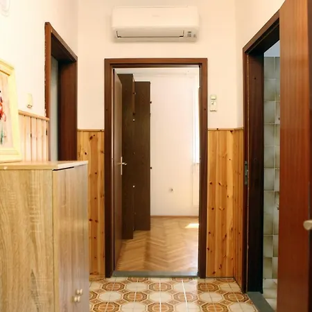 Gardena Apartment Bajc Διαμέρισμα *